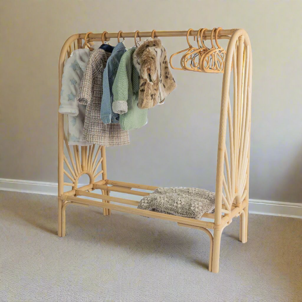 SUNRISE Rattan Kids Clothing Rack